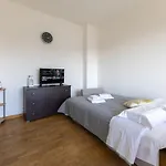 Meravigliosa Suite Vista Su Citylife-Famagosta M2,Wifi